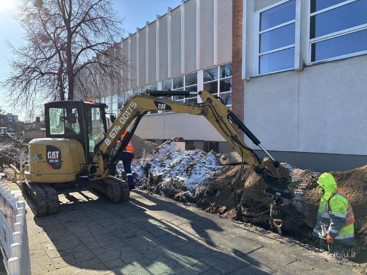 Ekskavatoriaus bobcat buldozerio savivarčio nuoma - nuotraukos Nr. 4