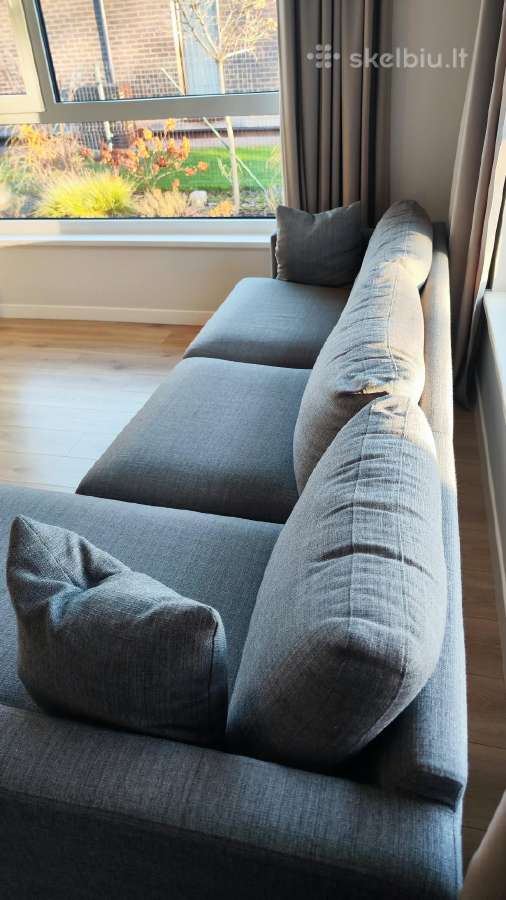 Vilmers sofa su gulima dalimi - nuotraukos Nr. 3