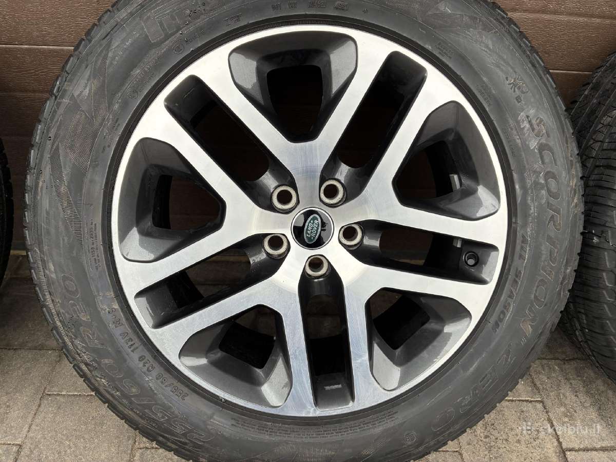 Land Rover Defender R20 ratai su Pirelli padangomi - nuotraukos Nr. 3