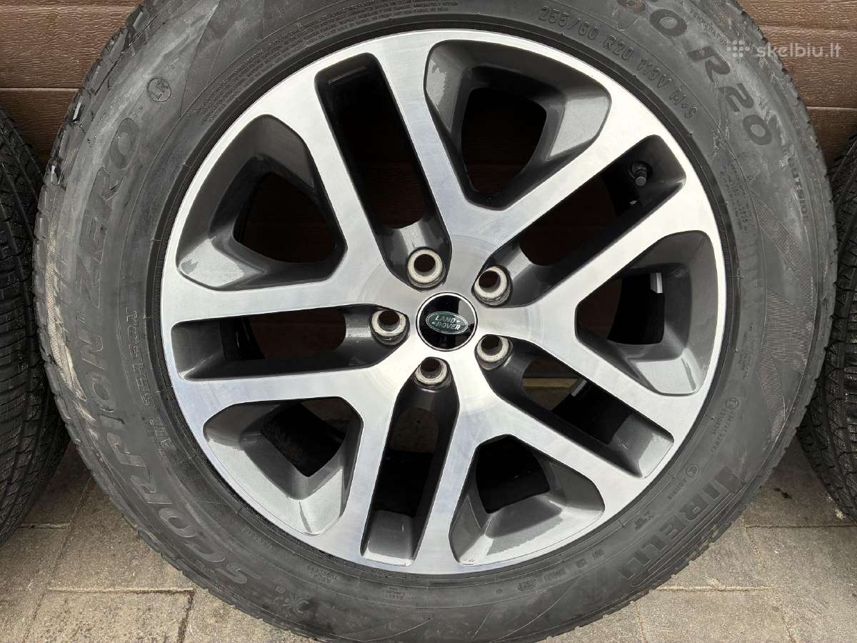 Land Rover Defender R20 ratai su Pirelli padangomi - nuotraukos Nr. 4