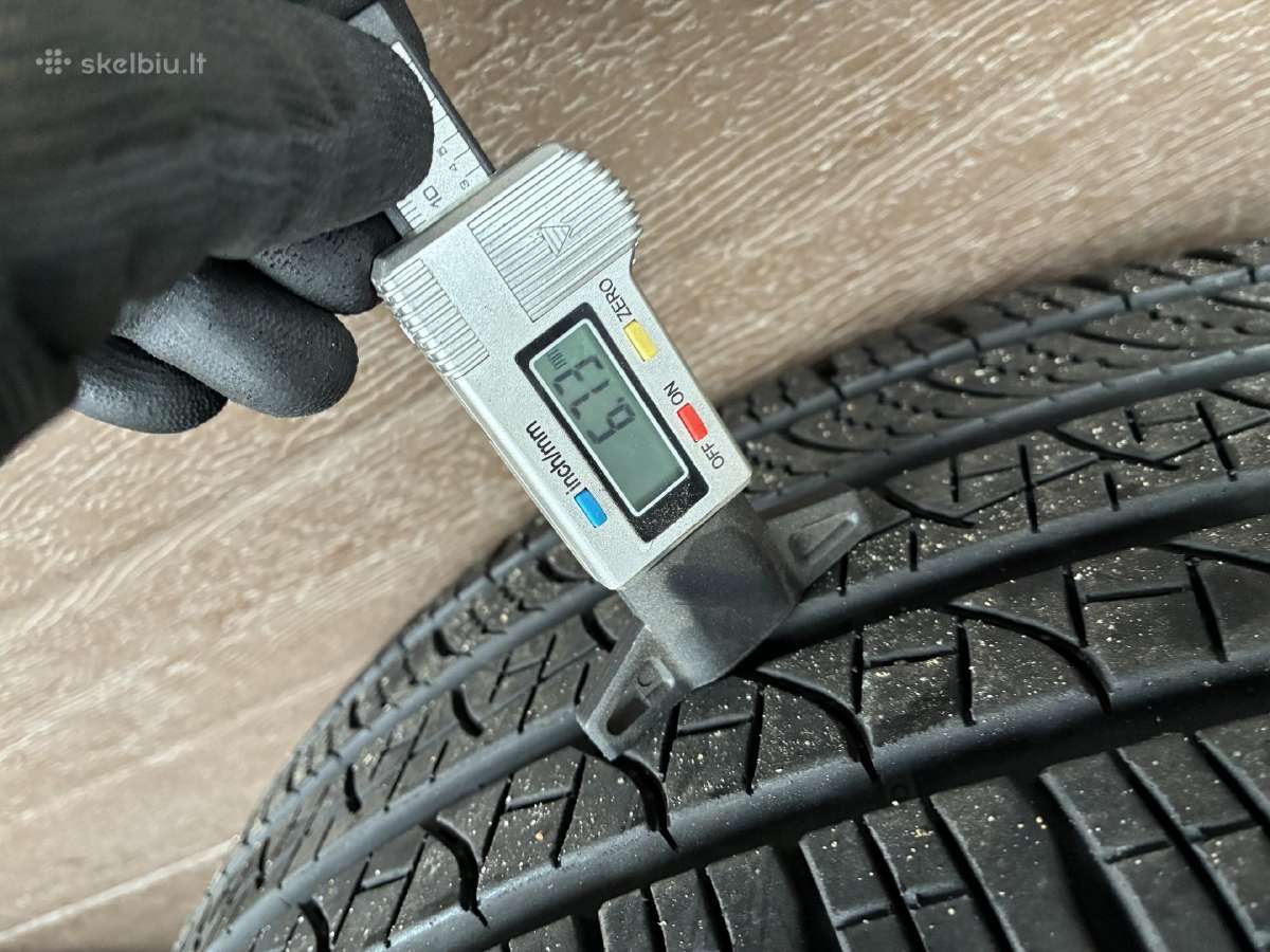 Land Rover Defender R20 ratai su Pirelli padangomi - nuotraukos Nr. 9