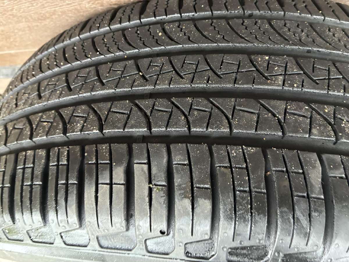 Land Rover Defender R20 ratai su Pirelli padangomi - nuotraukos Nr. 10