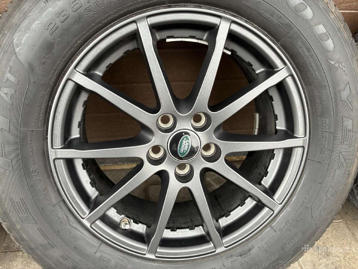 Range Rover Evoque R17 ratai su Goodyear padangomi - nuotraukos Nr. 4