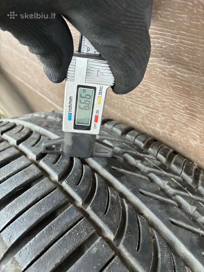 Range Rover Evoque R17 ratai su Goodyear padangomi - nuotraukos Nr. 8