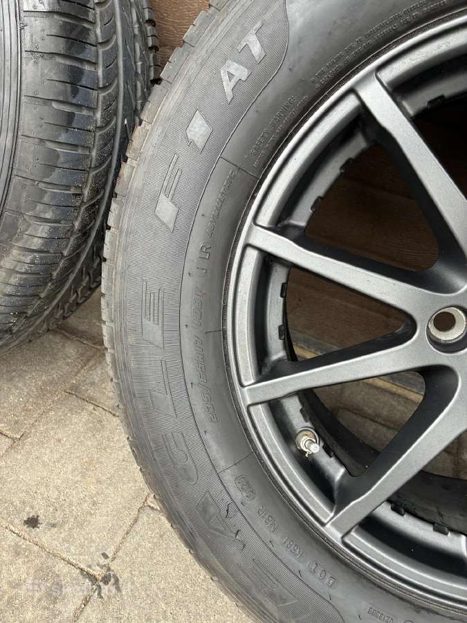 Range Rover Evoque R17 ratai su Goodyear padangomi - nuotraukos Nr. 15