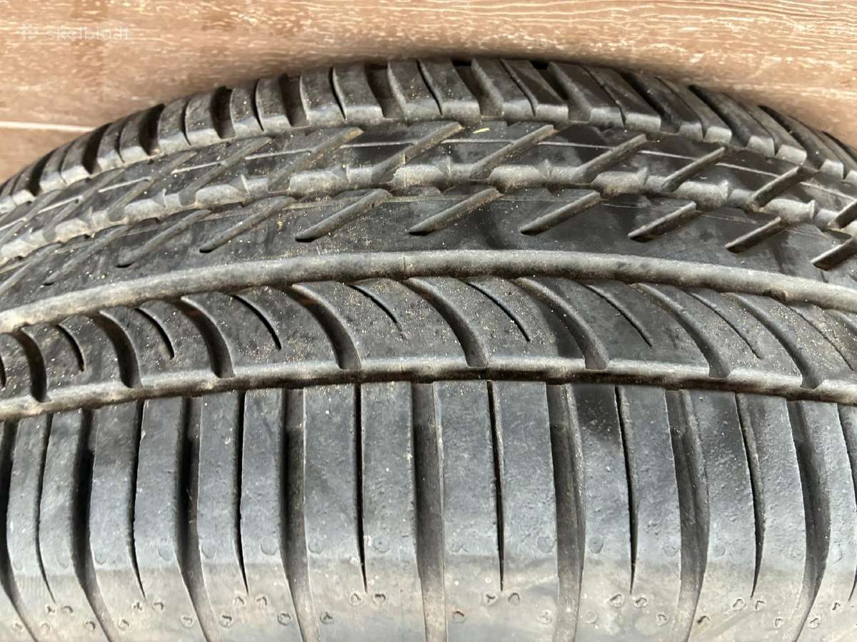 Range Rover Evoque R17 ratai su Goodyear padangomi - nuotraukos Nr. 18