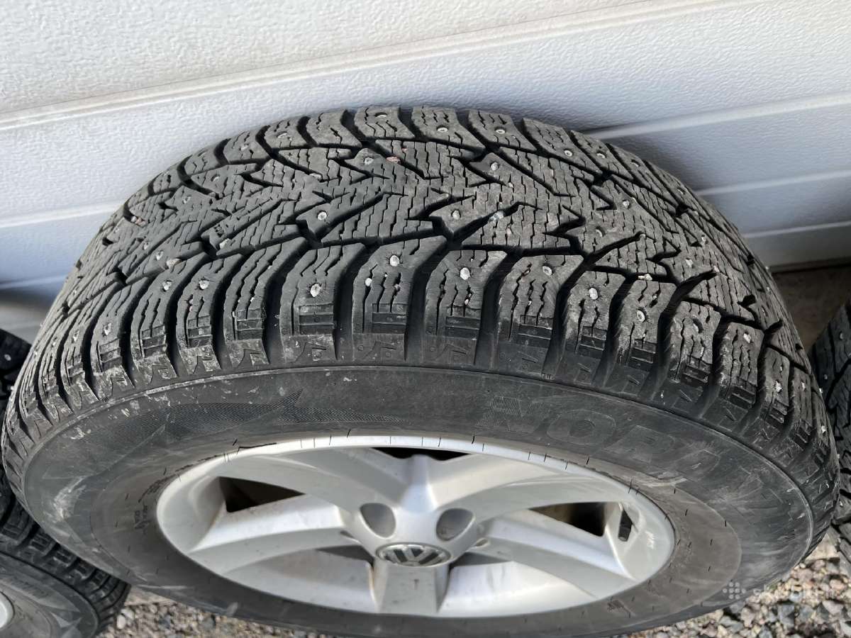 VW Tiguan 215/65 R16 Bridgestone - nuotraukos Nr. 2