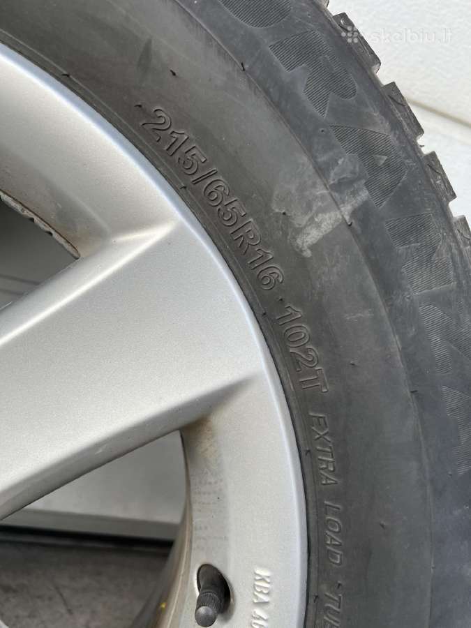 VW Tiguan 215/65 R16 Bridgestone - nuotraukos Nr. 3