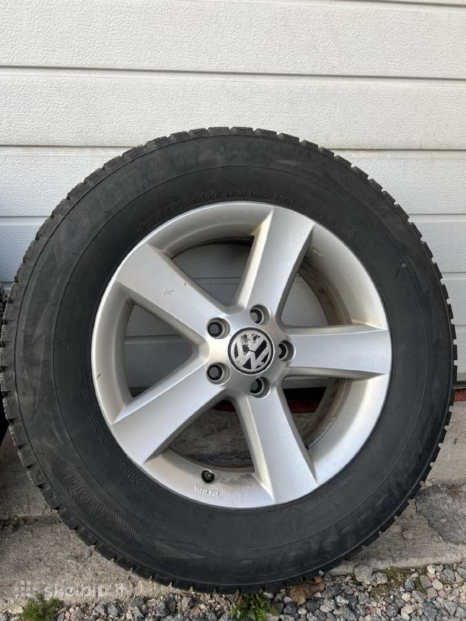 VW Tiguan 215/65 R16 Bridgestone - nuotraukos Nr. 9