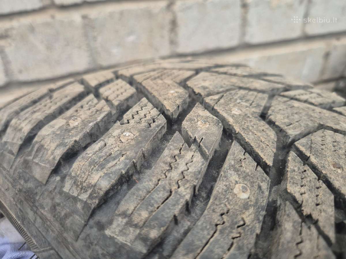 Žieminės dygliuotos Hankook R16 padangos - nuotraukos Nr. 5