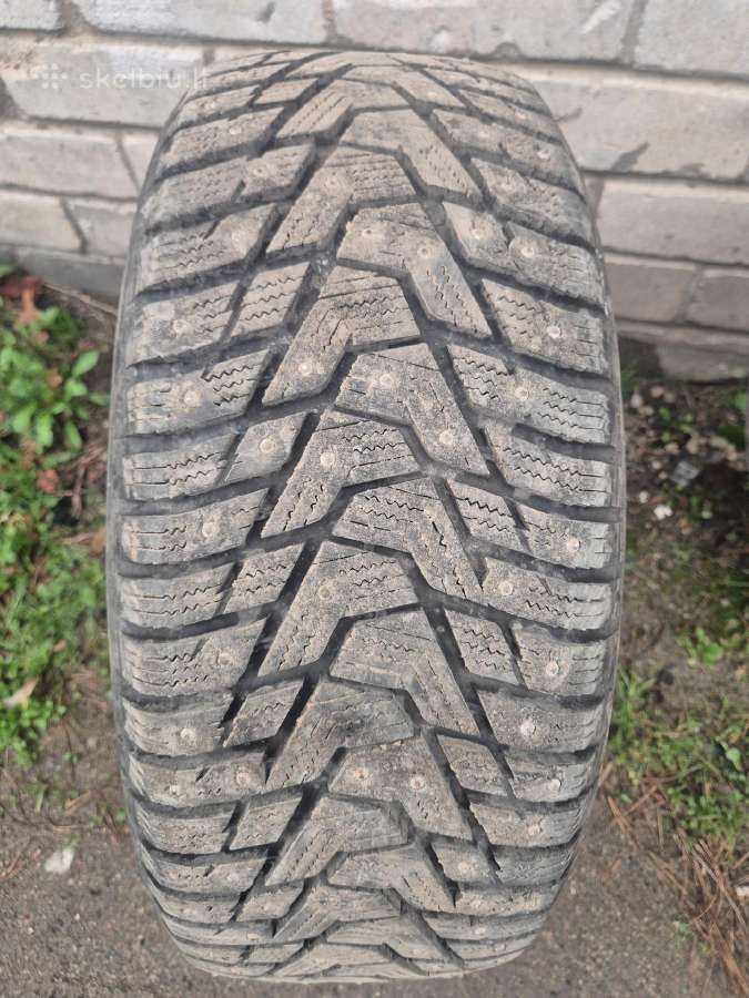 Žieminės dygliuotos Hankook R16 padangos - nuotraukos Nr. 6