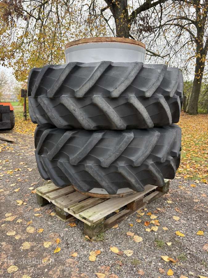 480/70r30 Pirelli traktoriaus dubliai - nuotraukos Nr. 2