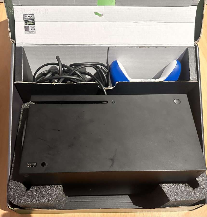 Parduodamas xbox series x - nuotraukos Nr. 4