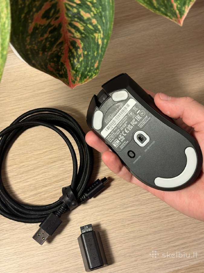 Razer Deathadder V3 Pro pelytė - nuotraukos Nr. 5