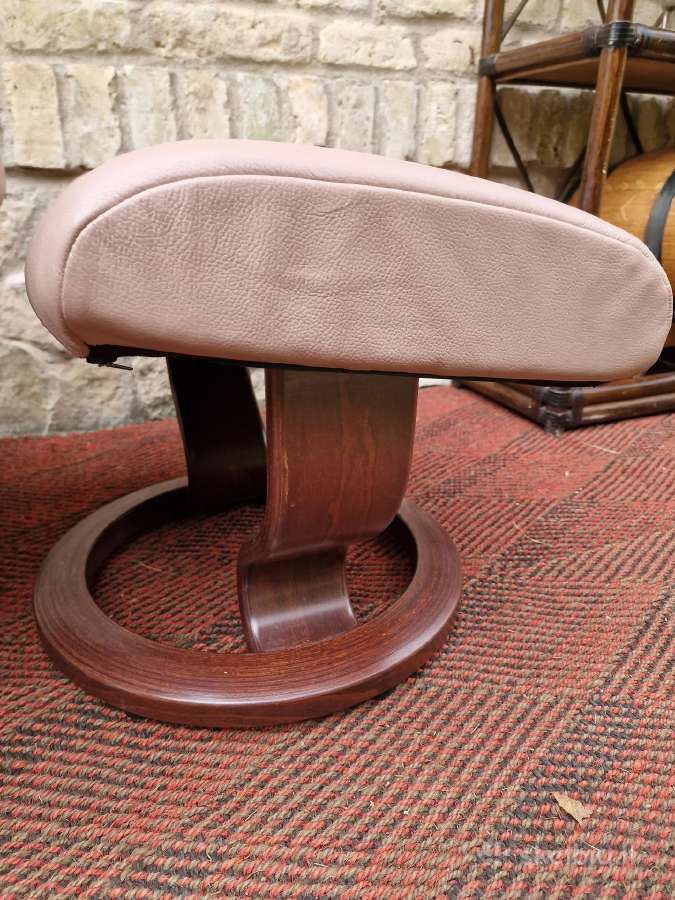 Ekornes poilsio fotelis/reglaineris su pakoju - nuotraukos Nr. 6