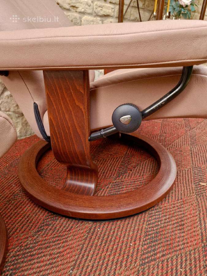 Ekornes poilsio fotelis/reglaineris su pakoju - nuotraukos Nr. 30