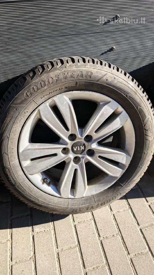 Kia Sportage R17 ratlankiai su žieminėm padangomis - nuotraukos Nr. 4