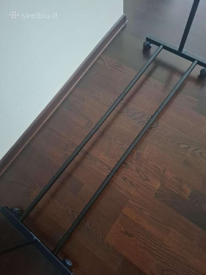 Reguliuojamo aukščio plieninė drabužių kabykla - nuotraukos Nr. 4