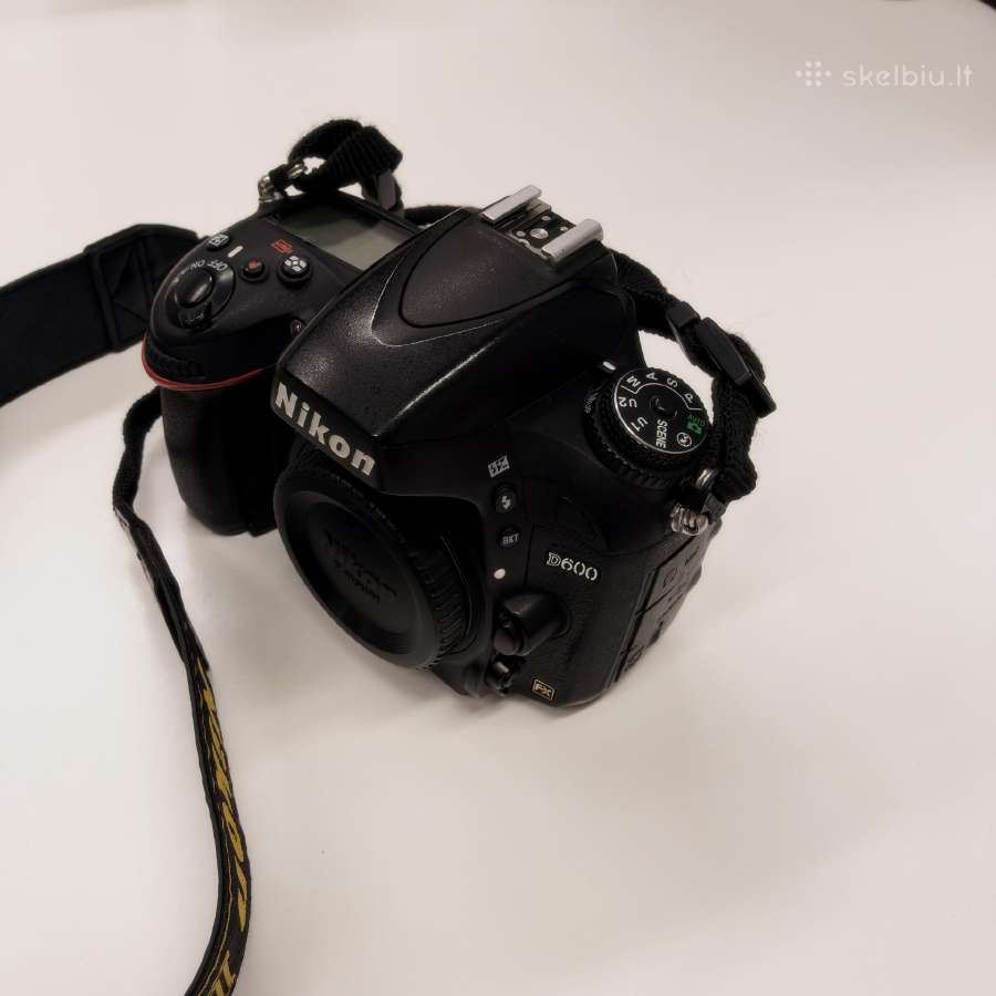 Nikon pilno kadro fotoaparatas - nuotraukos Nr. 3