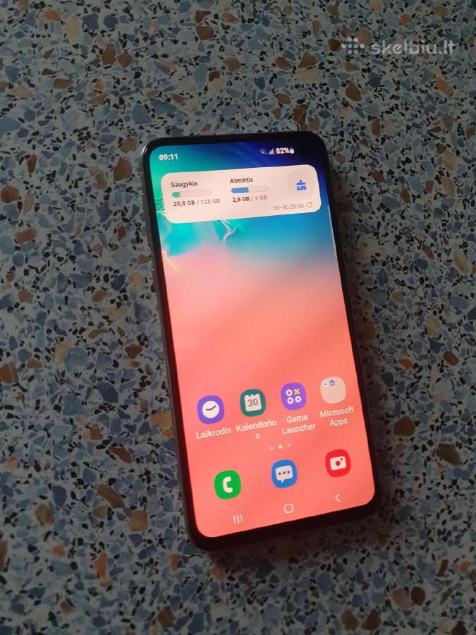 Samsung s10e 128/6 geros būklės - nuotraukos Nr. 3
