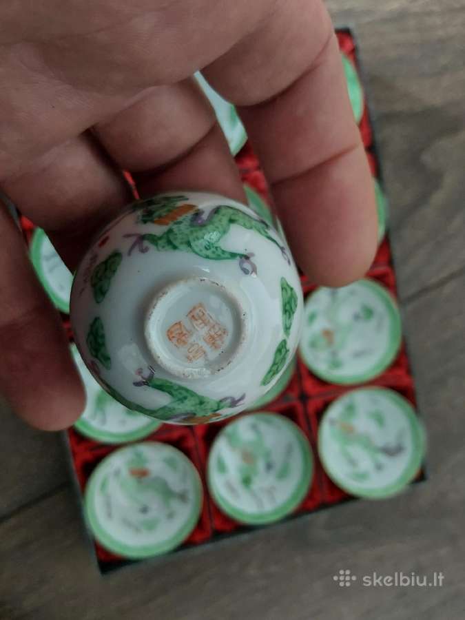Kiniško porceliano puodelių / taurelių rinkinys. - nuotraukos Nr. 2