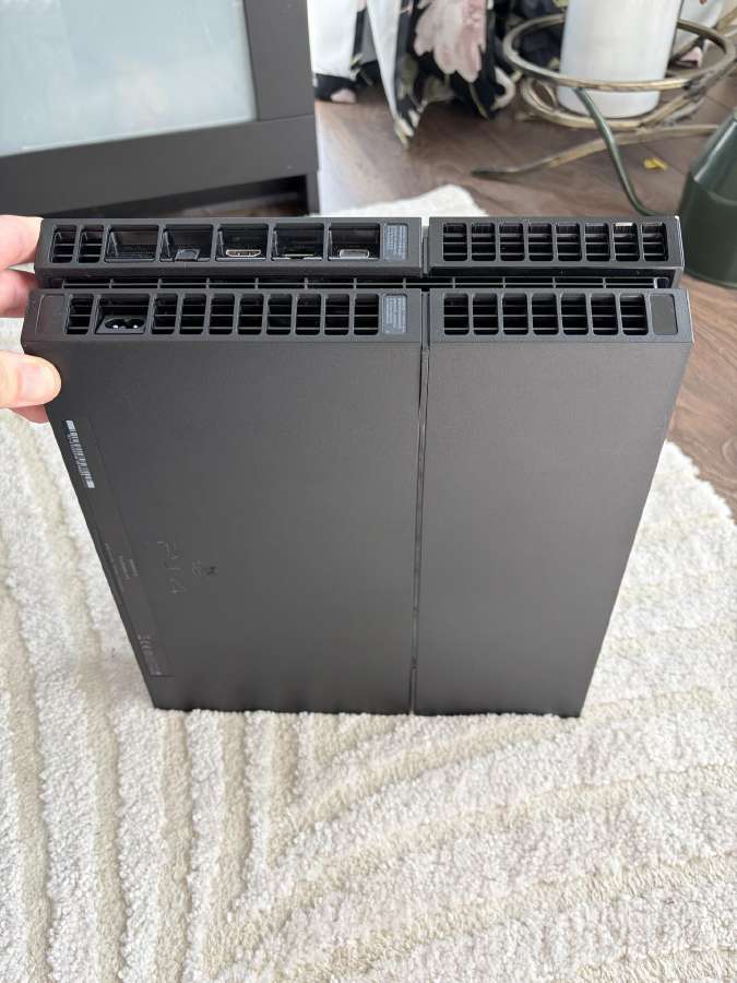Ps4 500gb + 3 games - nuotraukos Nr. 5
