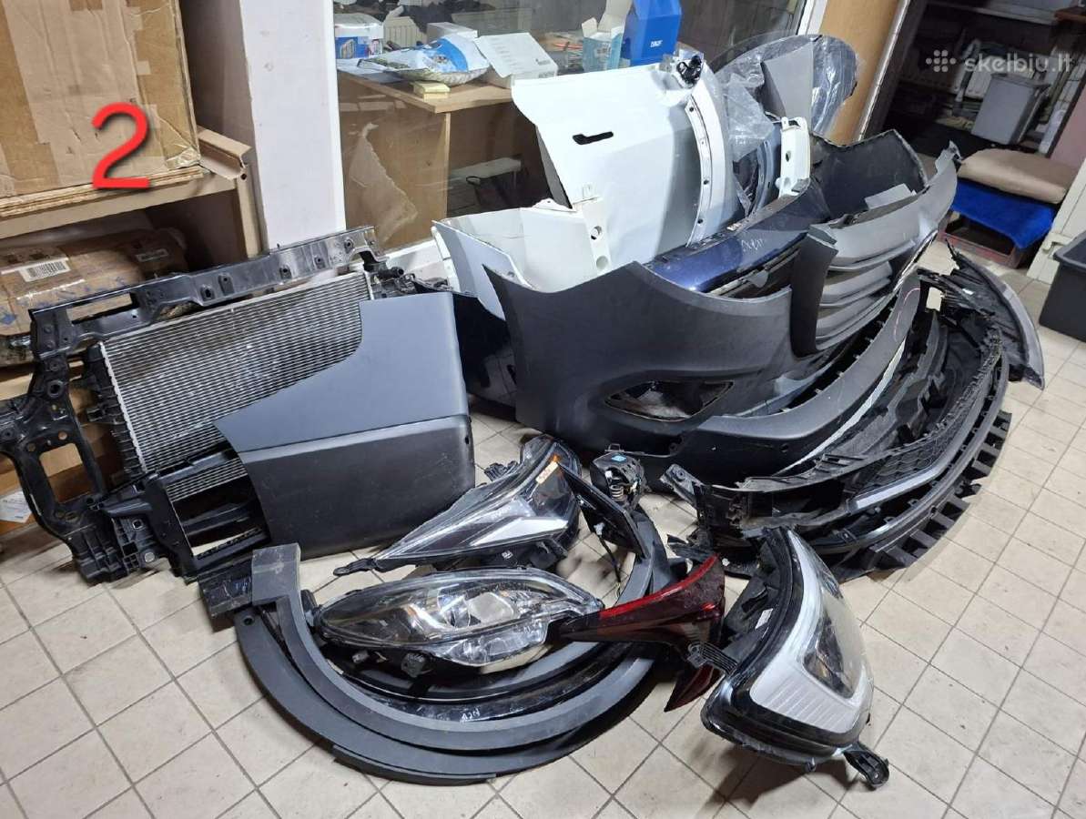 Automobilių detalės - nuotraukos Nr. 4