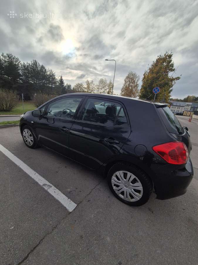 Parduodamas automobilis toyota auris - nuotraukos Nr. 3
