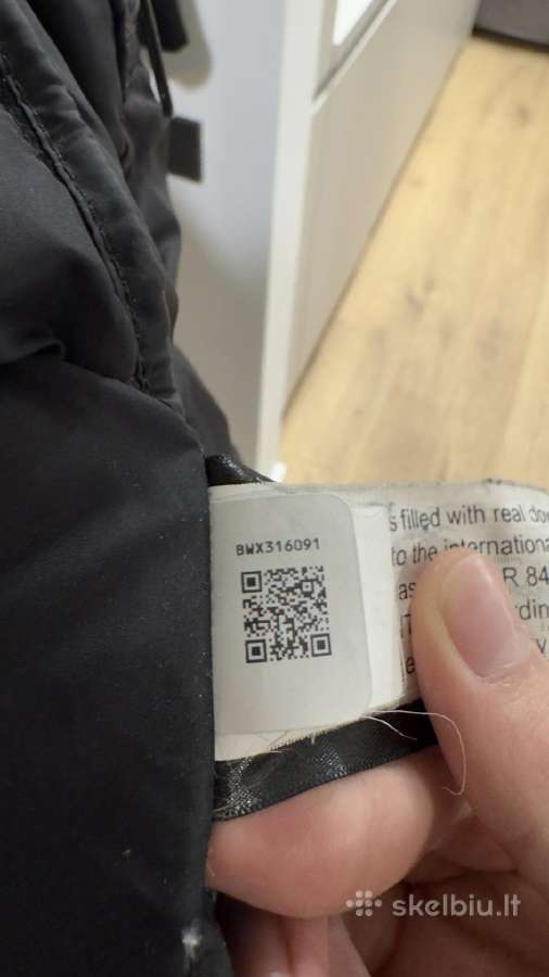 The North Face 700 Nuptse 1996 juoda striuke - nuotraukos Nr. 11