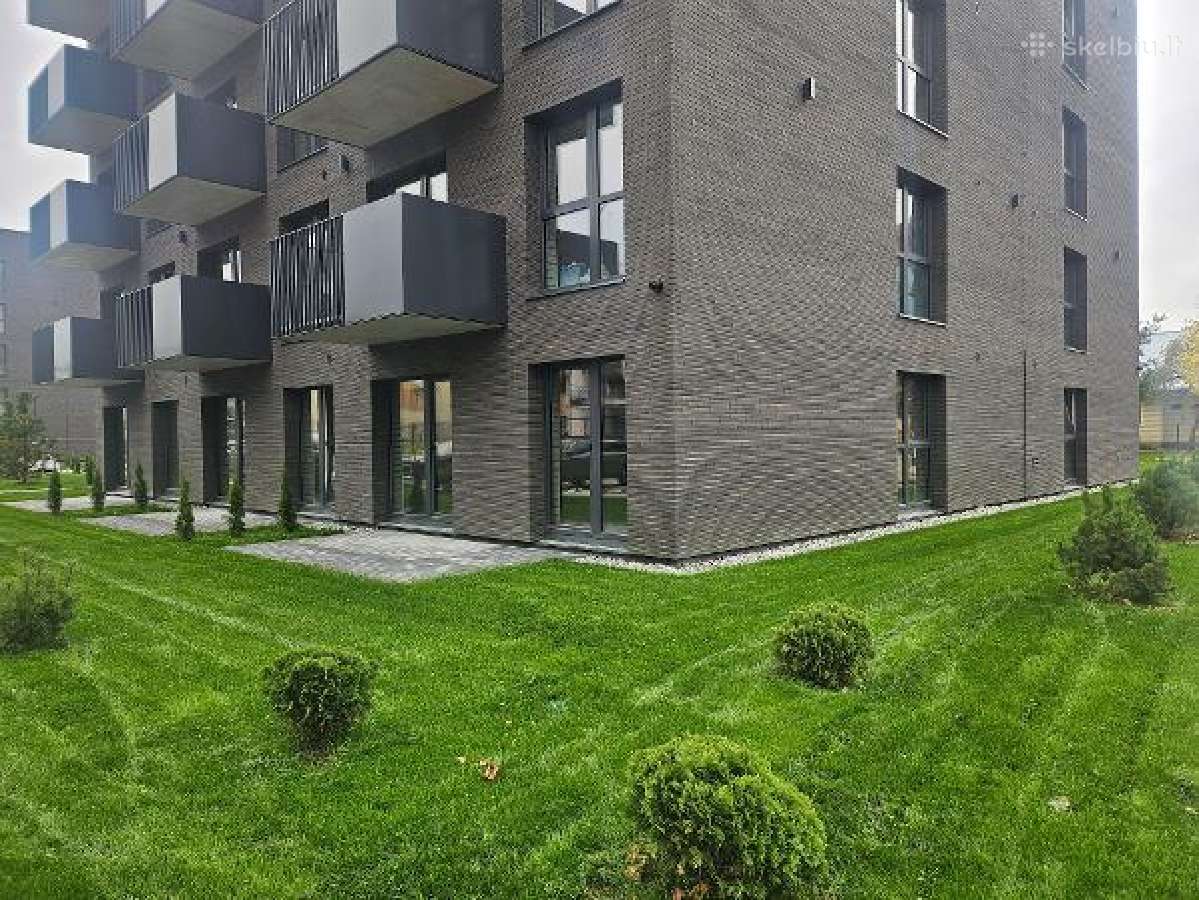 3k. butas pušų apsuptyje - nuotraukos Nr. 5