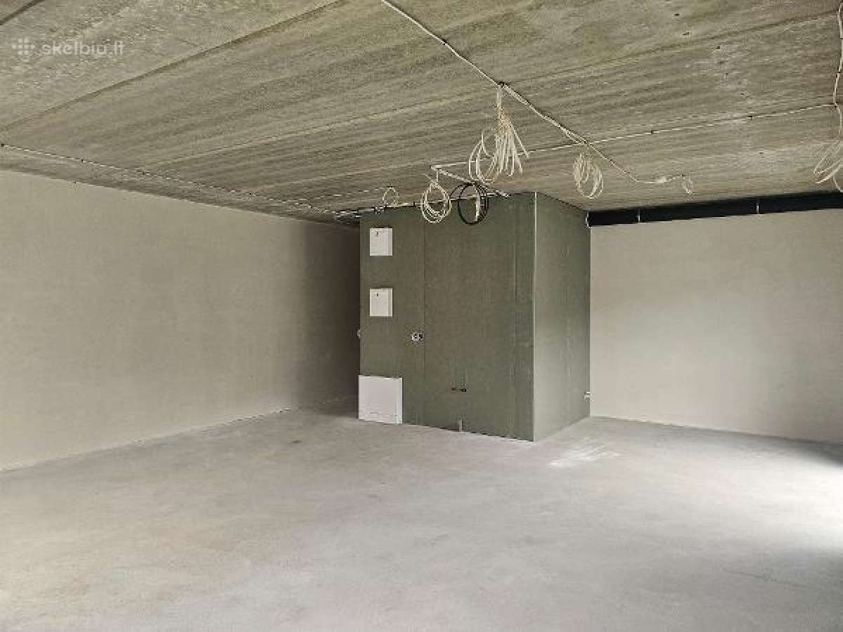 3k. butas pušų apsuptyje - nuotraukos Nr. 9