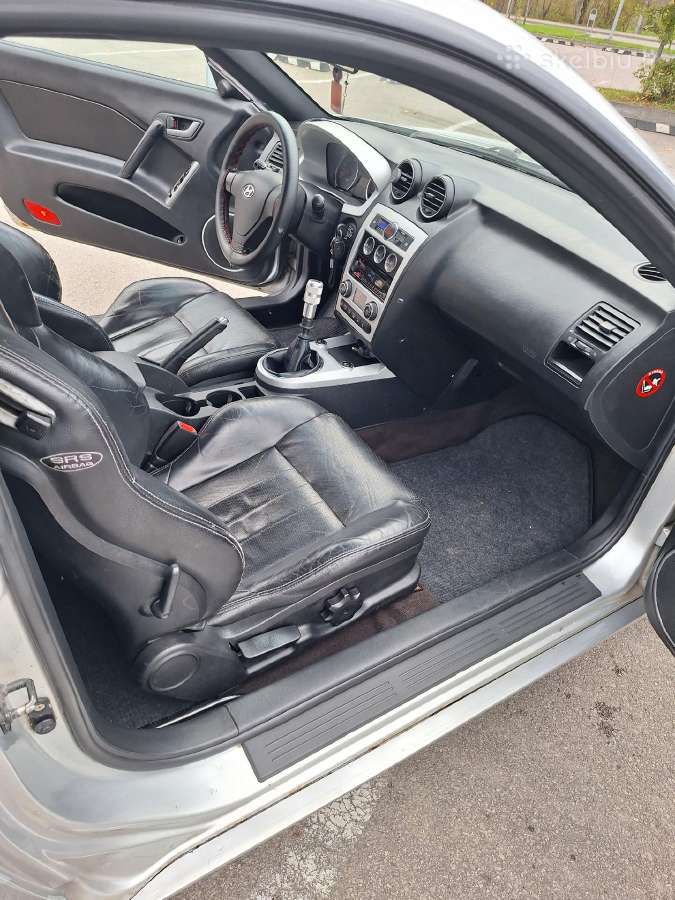 Hyundai Coupe Tiburon 2.7 v6 2007 - nuotraukos Nr. 6