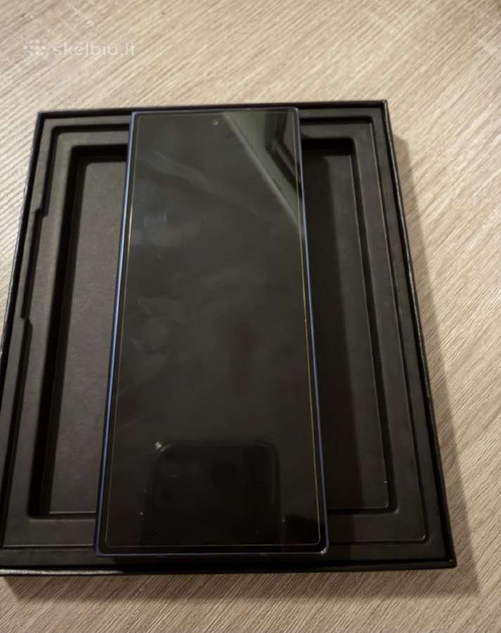 Parduodu Samsung Galaxy Z Fold6 - nuotraukos Nr. 4