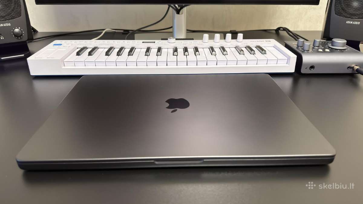 Apple MacBook pro 16 m4 - nuotraukos Nr. 3