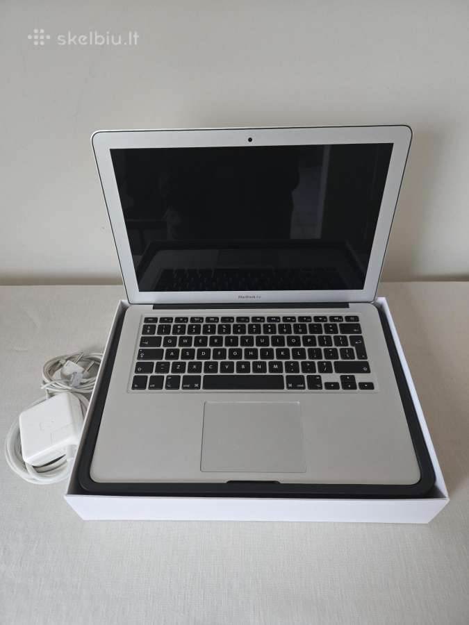 MacBook Air 13 su dėže ir originaliu krovikliu - nuotraukos Nr. 2