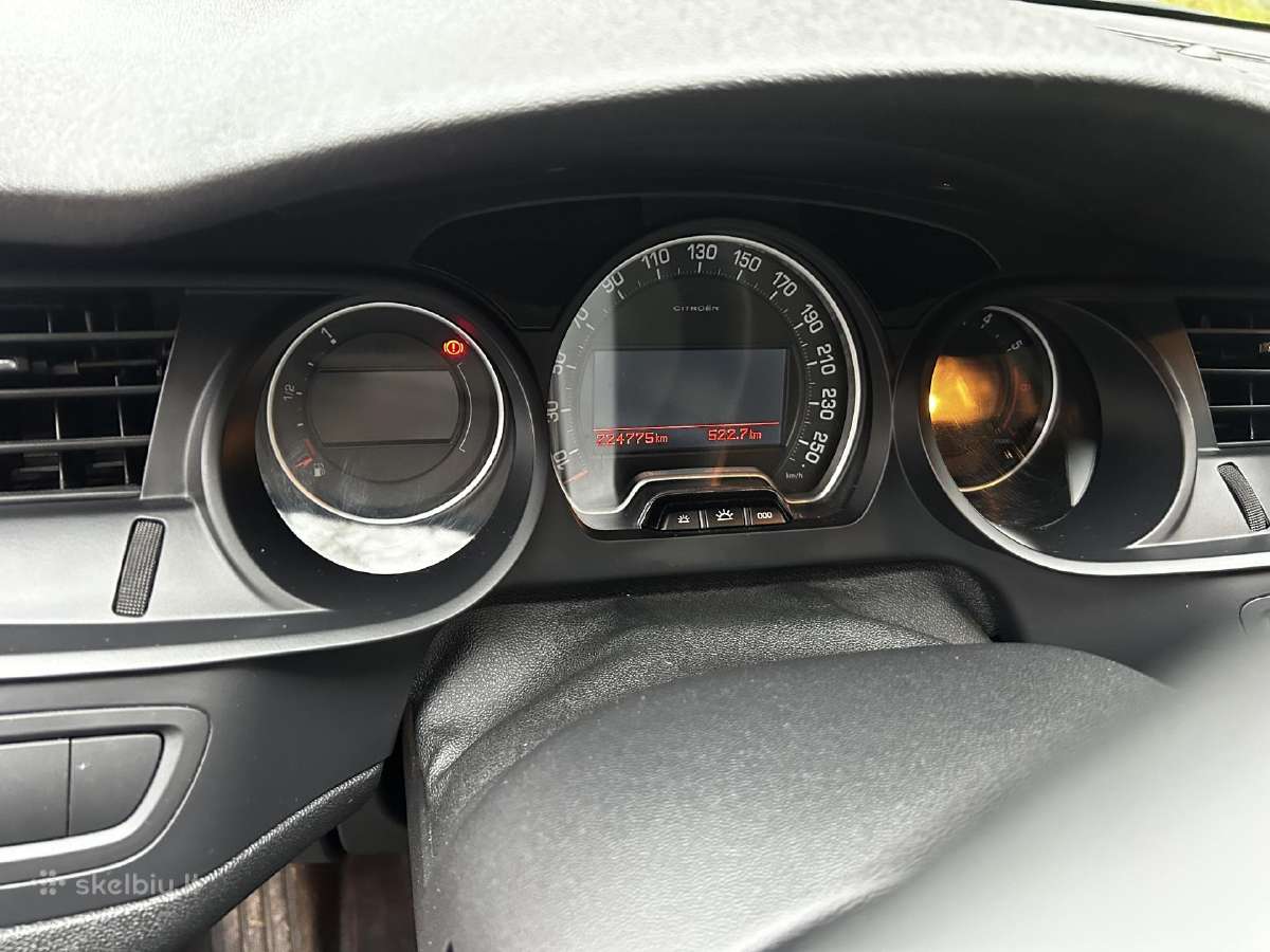 Parduodu savo automobilį - nuotraukos Nr. 4