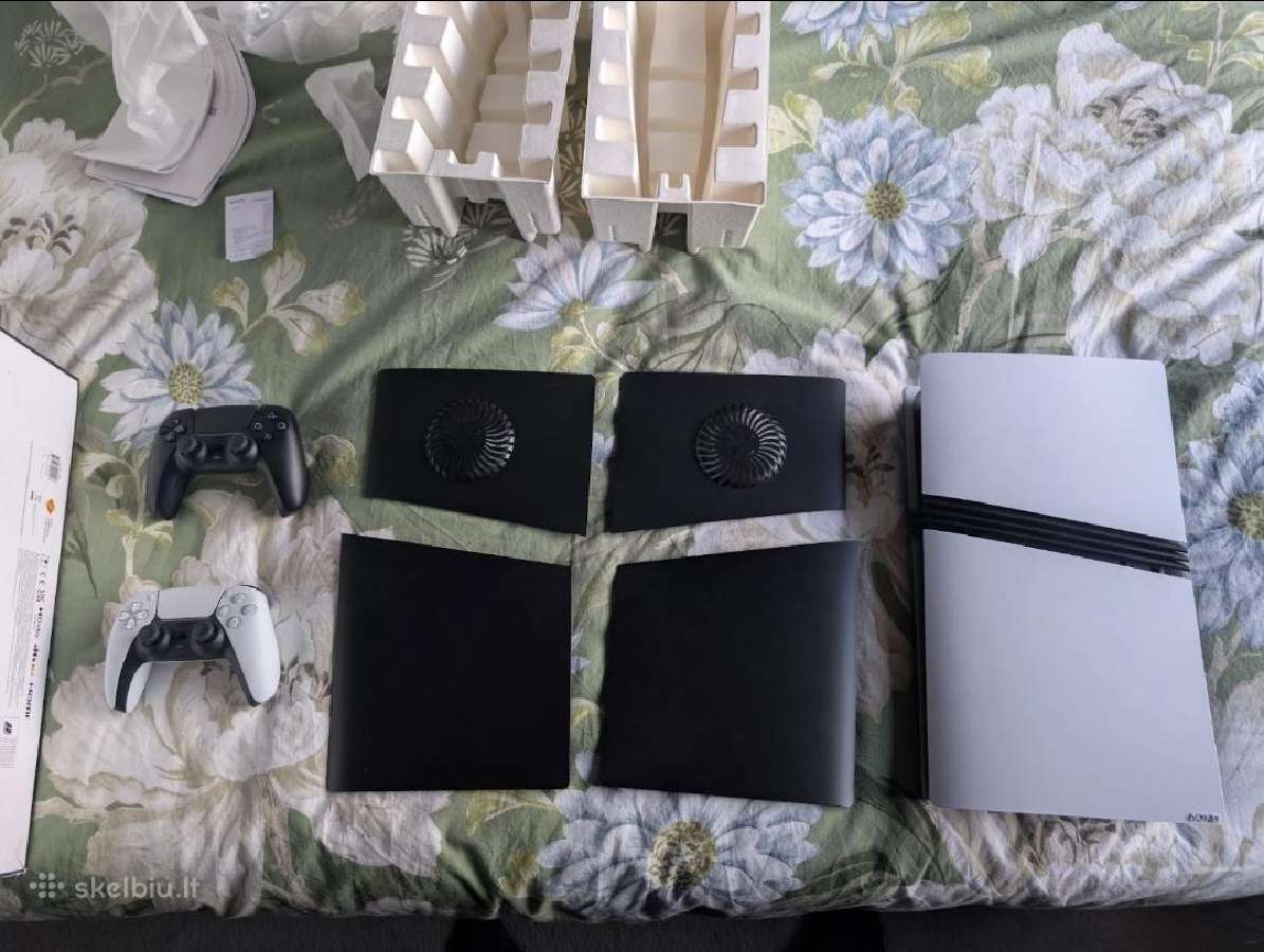 Sony Playstation 5 Pro 2tb + 2 pulteliai - nuotraukos Nr. 2