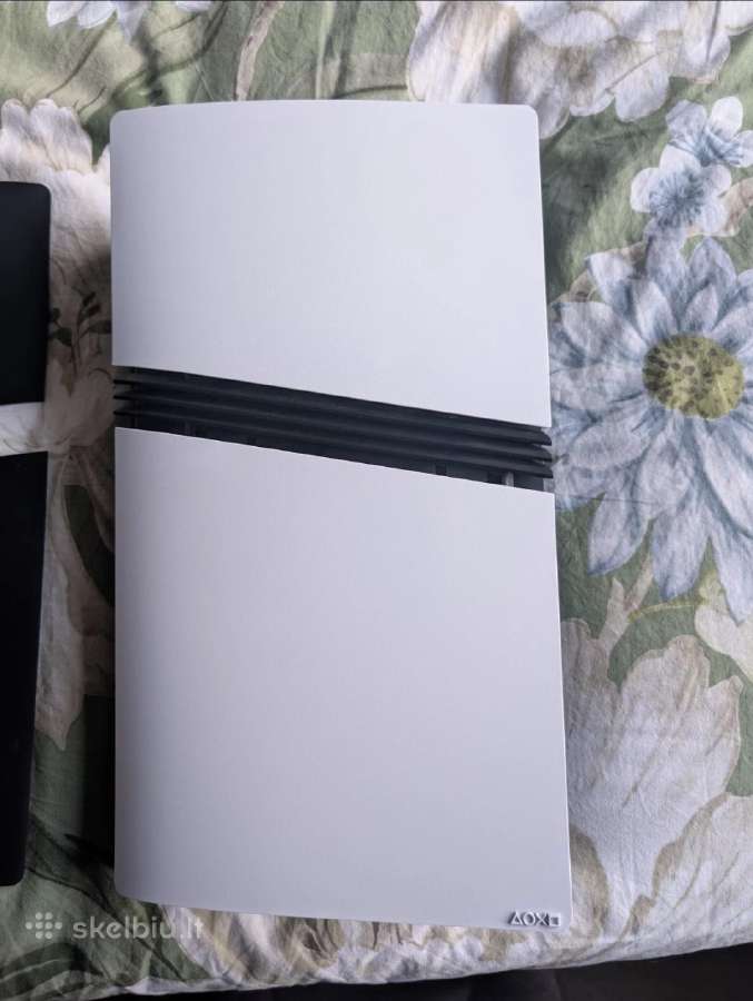 Sony Playstation 5 Pro 2tb + 2 pulteliai - nuotraukos Nr. 5