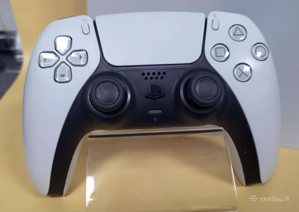 Sony Playstation 5 Pro 2tb + 2 originalūs pultai - nuotraukos Nr. 3