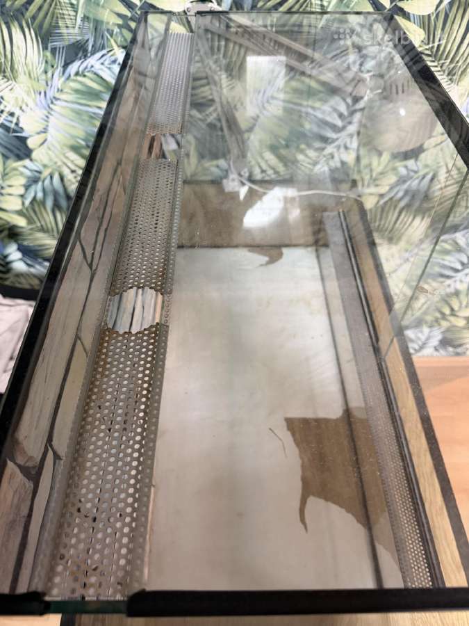 Terariumas 80x40x50 - nuotraukos Nr. 3