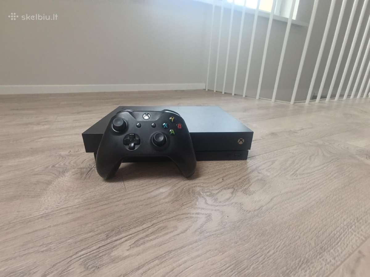 Xbox One x - nuotraukos Nr. 2