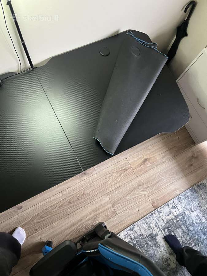 Stalas ir kede gaming - nuotraukos Nr. 4