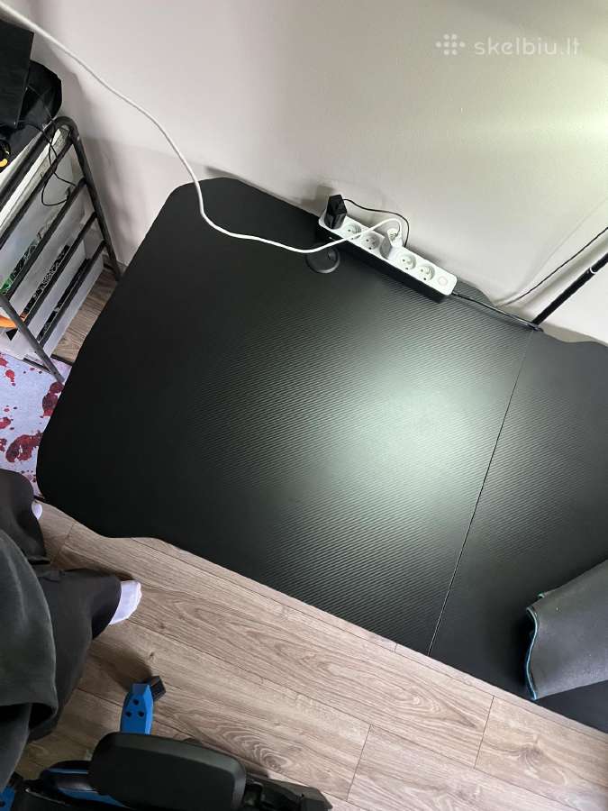 Stalas ir kede gaming - nuotraukos Nr. 5