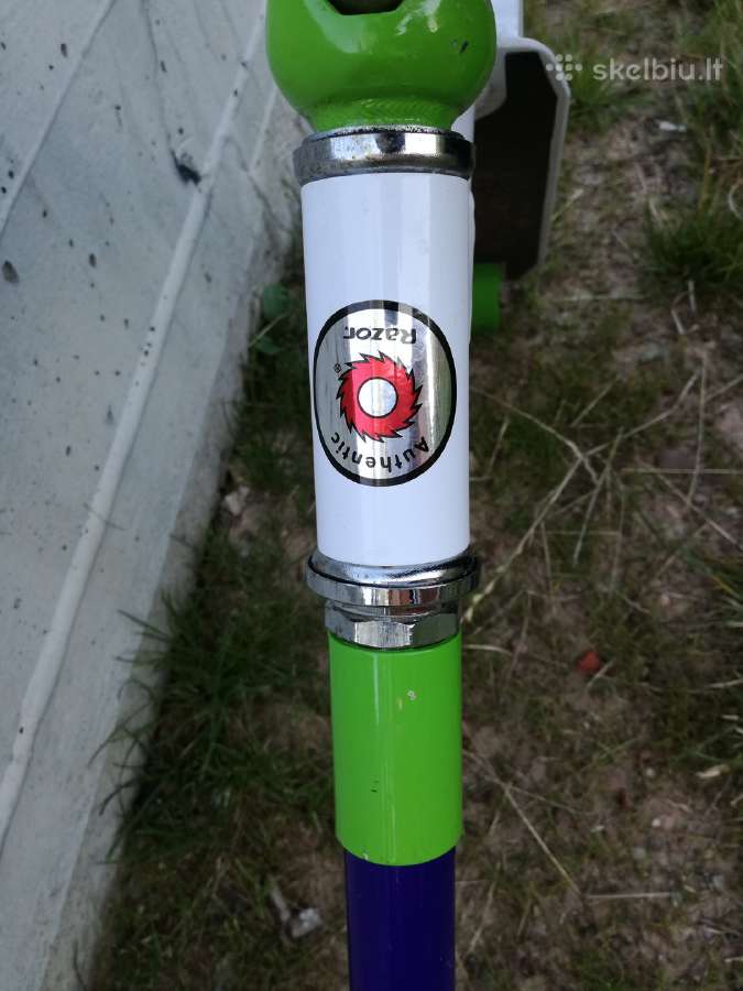 Paspirtukas Razor Beast V3