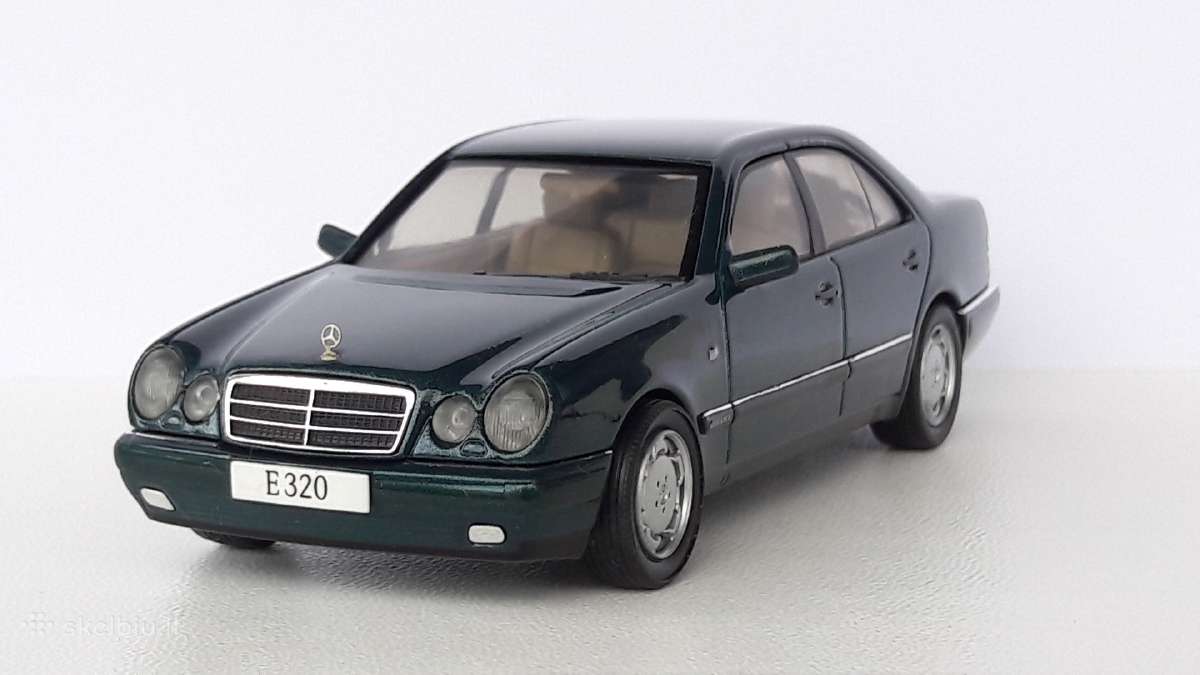 1/43 modeliukai MB E-class E320 Elegance W210 - nuotraukos Nr. 6