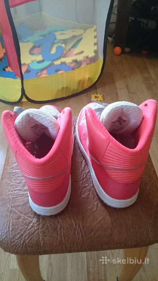 Nike kedukai - nuotraukos Nr. 5