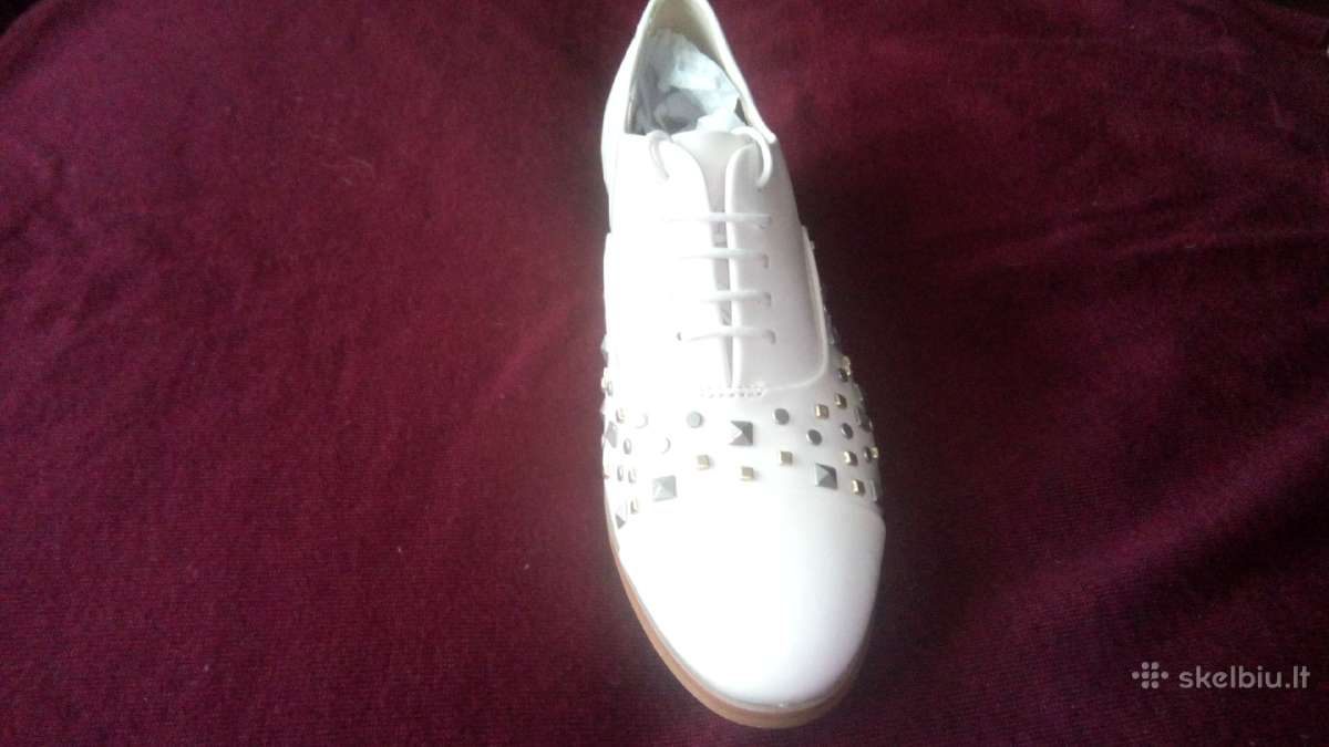 Moteriski bateliai Clarks
