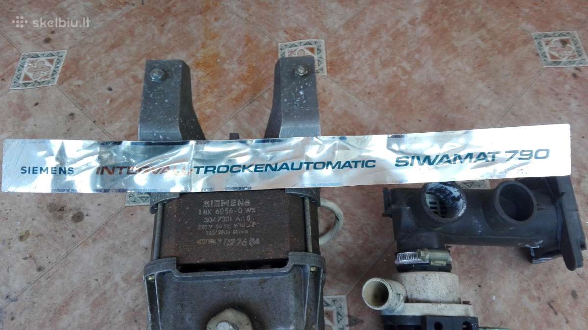 Variklis ir vandens pompa - nuotraukos Nr. 3