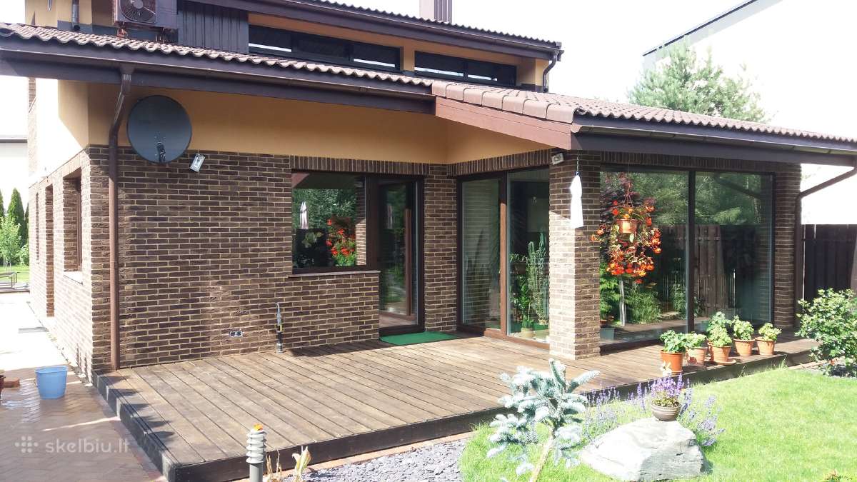 Klinkerio klijavimas. Plytų pjaustymas - nuotraukos Nr. 9