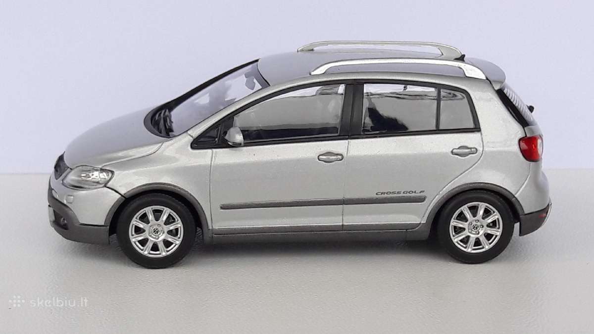 1/43 modeliukai Vw Cross Golf Mk5